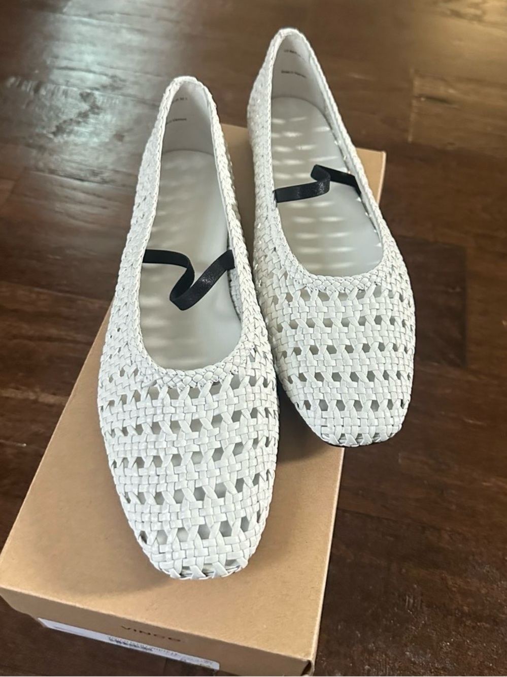 Vince Vivian White Woven Leather Mary Jane Ballet Flats Size 8 New - Picture 10 of 14